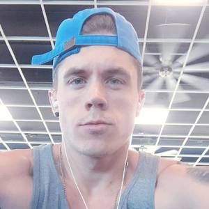 Meet your Posher, Garrett